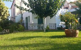 Ampeli Apartments